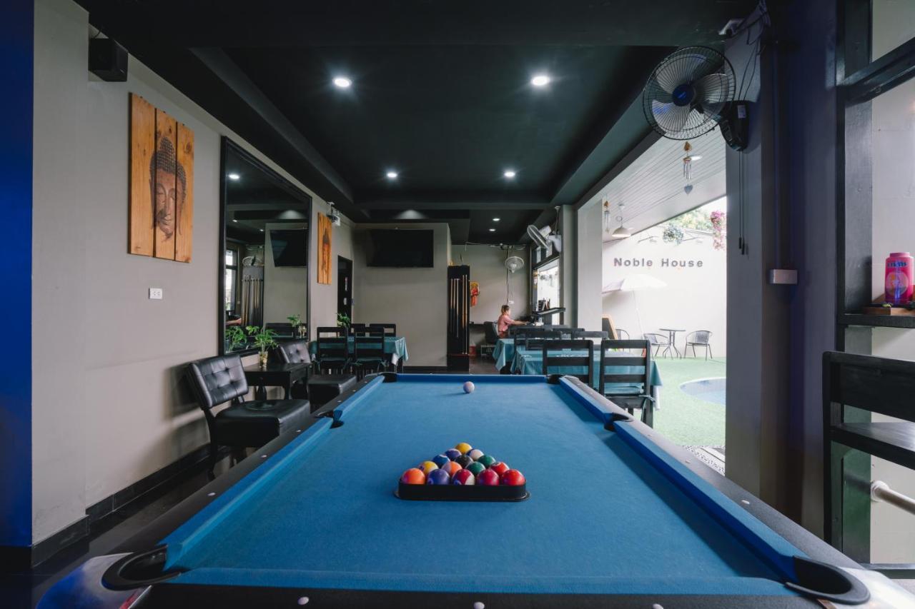 Hotel Noble House Patong Exterior foto