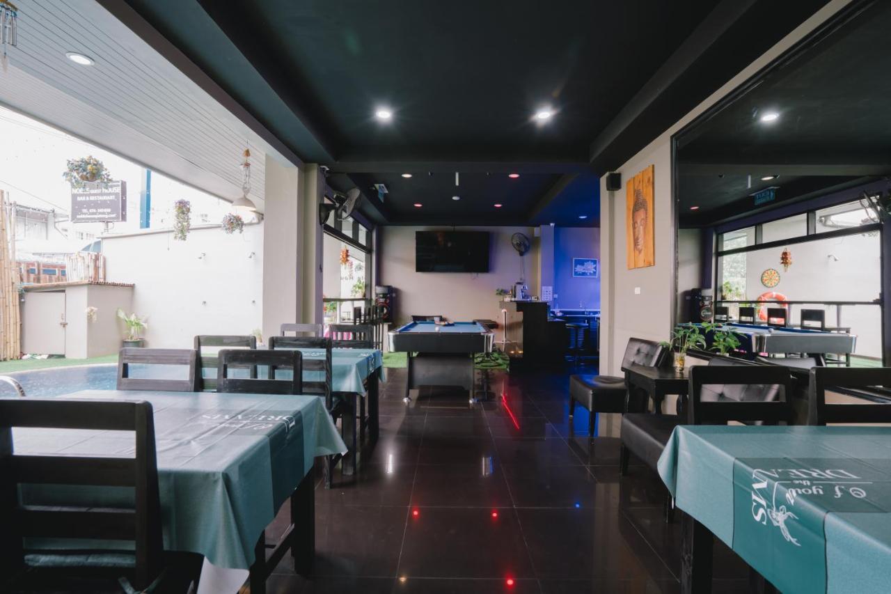 Hotel Noble House Patong Exterior foto