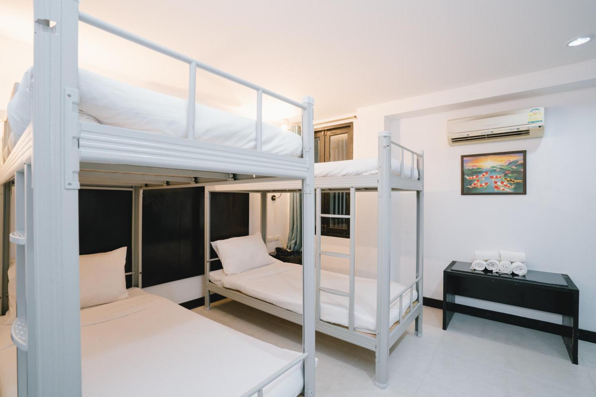 Hotel Noble House Patong Exterior foto